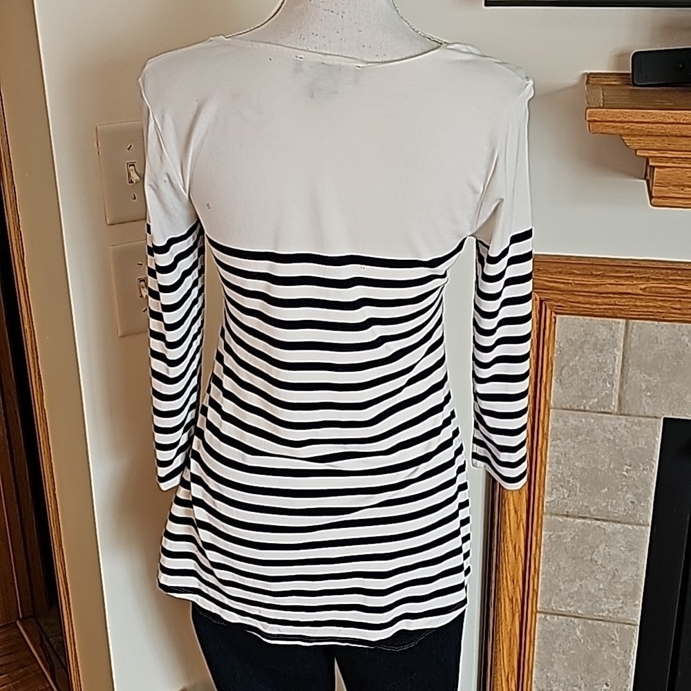 Whbm tee - Picture 3 of 4